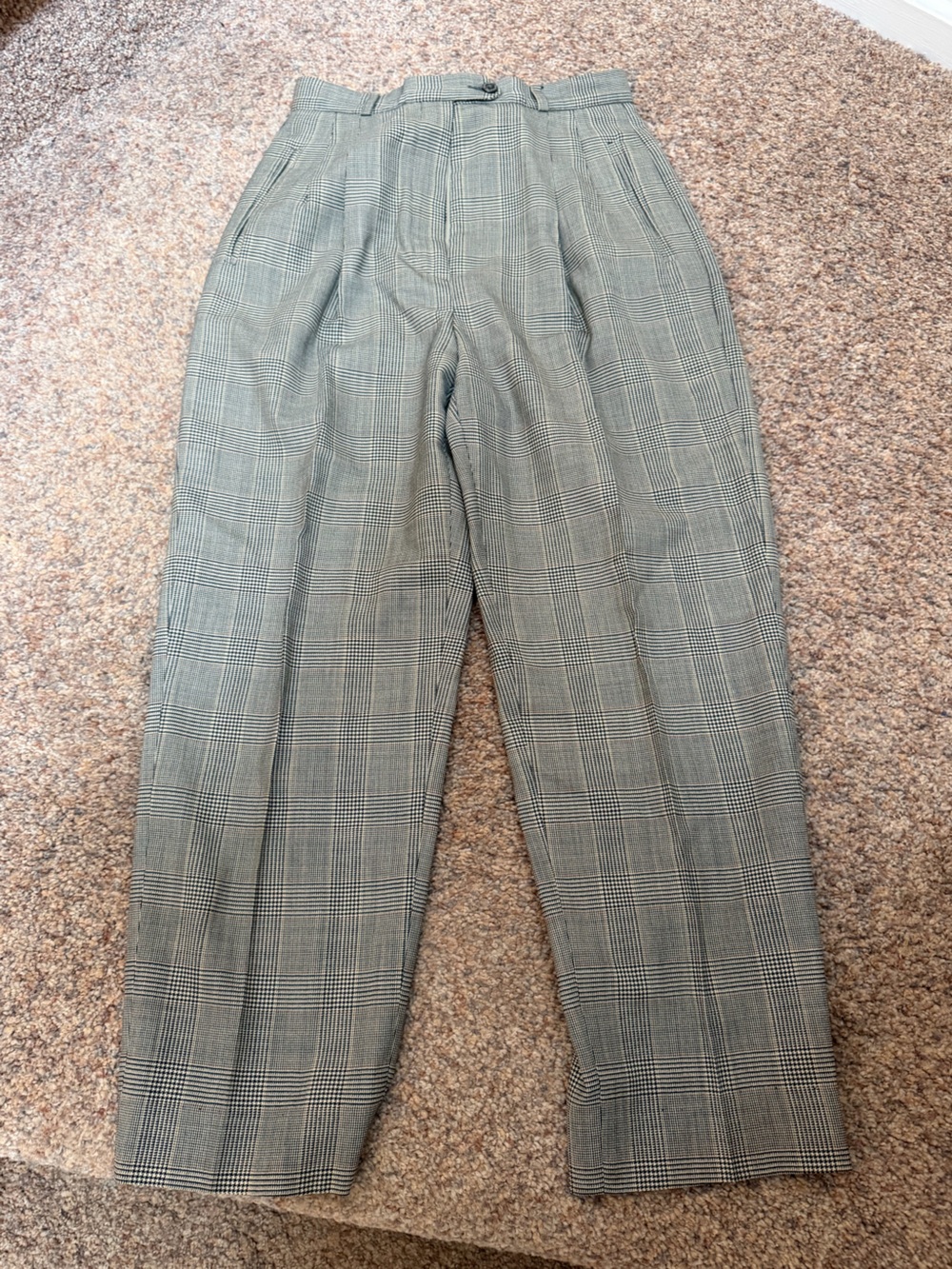 EUC - Emporio Armani - Woman's Plaid Tailored Dress Pants - EU 34